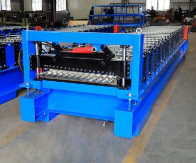 China Corrugated Steel Roof Panel Roll Forming Machine For Building Material Making for sale