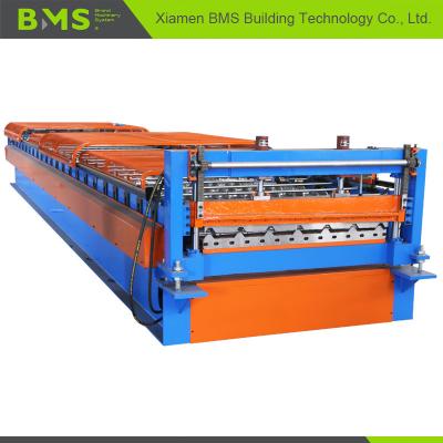 China Metal Roof Panel Roll Forming Machine , Roof Panel Making Machine 12-15m/min  for sale