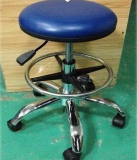 China PU Leather Foam ESD Stool Chair , Ergonomic Task Stool For Electronics for sale