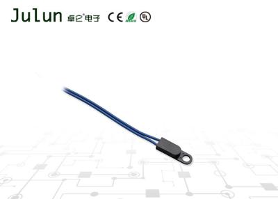 China Tipo sensor de Ntc do termistor da série USP7765 de temperatura no alojamento plástico de Overmolded à venda