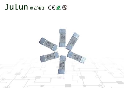China 250-32V 15-60A Miniature Electronic Circuit Board Fuses  40100 Series 1040 High Current Fuses for sale