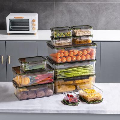 China Large Capacity Stackable Food Storage Containers 3500ml Rectangular Crisper for sale