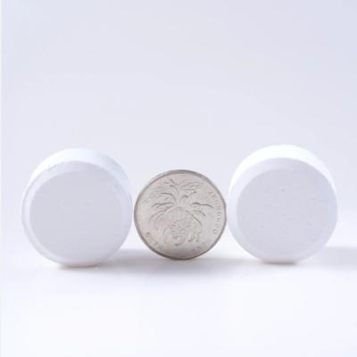 Chine Tablettes blanches solides pour le nettoyage de la machine à laver 20 g Décontamination forte à vendre