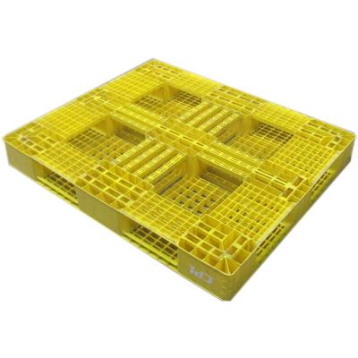 China Grid Top Yellow Plastic Pallets Euro HDPE Plastic Pallet For Racking System for sale