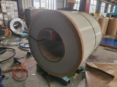 China La corrosión anti prepintó las bobinas de acero 320MPa 1250m m del color para el uso al aire libre en venta