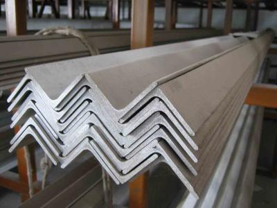 China Unequal / Equal Long Steel Angle of custom cut ASTM A36, EN 10025 S275 Mild Steel Products for sale