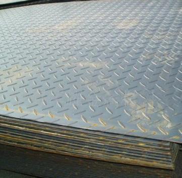 China Galvanized / galvalume ASTM A36, Q235B, Q345B Hot Rolled Checkered Steel Plate / Coils for sale