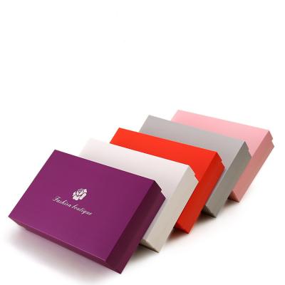 China Underwear Lingerie Bra Custom Gift Box Packaging Multi Color UV Effect for sale