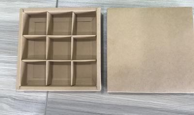 China Eco Friendly OEM Chocolate Packaging Box Brown Kraft Cardboard With Inside Dividers à venda