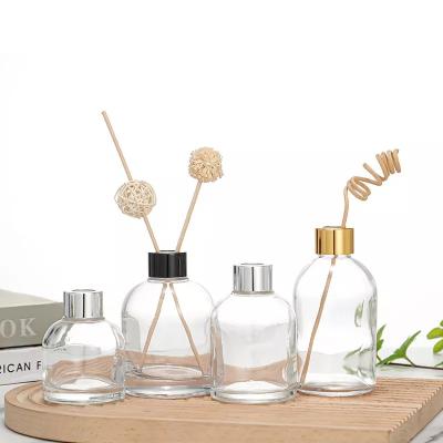 China 50ml Reed Diffuser Bottle Glass 200ml Reed Diffuser Perfume Bottles With Cork for sale
