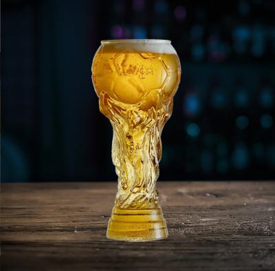 中国 飲むガラス明確なビール ガラスのコップ16ozカタールのワールド カップのトロフィは形づいた 販売のため