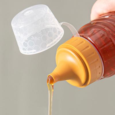 China BPA Free 800g Plastic Seasoning Bottles PET Refillable Honey Squeeze Bottle for sale