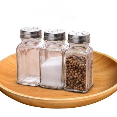 China 2.8*2.8*10.5cm Transparent Glass Jars 4oz Square Glass Spice Jars Condiment for sale