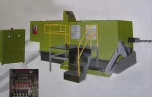 China Máquina anterior da porca da peça do prendedor/máquina de forjamento fria com seis estações de forjadura à venda