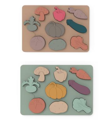 China Vegetables Shape Montessori Jigsaws Puzzle Food Grade Silicone Material for sale