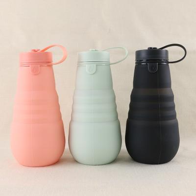 China Botella de consumición BPA del silicón plegable hermético libre para acampar del viaje en venta