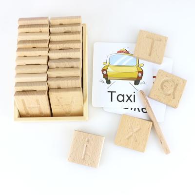 China 26 brinquedos de madeira das crianças das letras do alfabeto educacionais para estudantes das crianças à venda