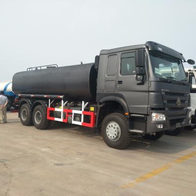 China HW13710 Transmission Fuel Tanker Trucks 6x4 371HP 16 M3 Capacity ZZ1257M5247A for sale
