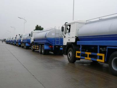 China SINOTRUK HOWO Water Tank Truck EURO II 15000L With German VDO Instruments for sale