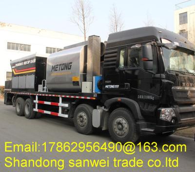 China volumen de rociadura del asfalto de la capacidad 3.0l/M2 del equipo 12m3 del mantenimiento de carreteras 8x4 en venta