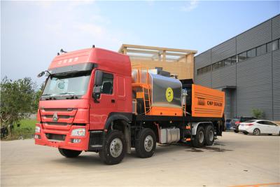 China Transportador multifuncional del doble del equipo del mantenimiento de carreteras que alimenta ZZ3317N4667D1 en venta