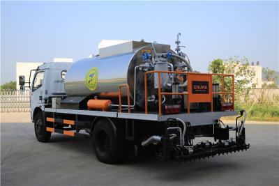 Chine Le matériel de construction d'asphalte de HOWO 4000L couvert d'acier inoxydable couvre à vendre