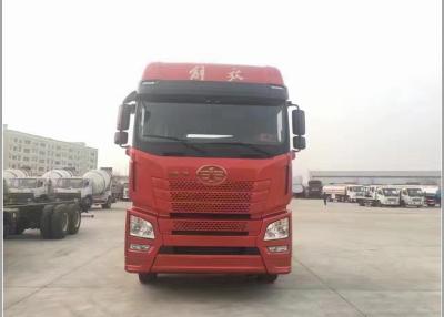 Chine Euro camion de remorque de tracteur de Ⅲ avec les certifications ISO9001 et les pneus 315/80R22.5 à vendre