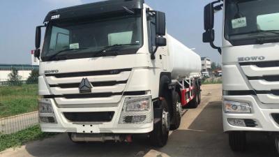 China Treibstoff-Tanklastzug ZZ1257N5241W HOWO 6x4 371HP mit 12.00R20 ermüdet zu verkaufen
