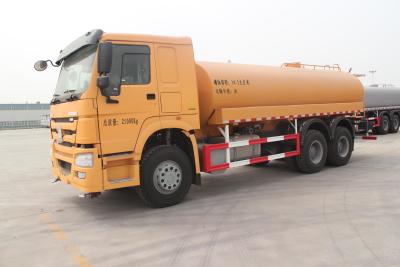 China Euro II Sinotruk Howo 6x4 16cbm Water Tank Truck With HW76 Cabin And ZF Steering for sale