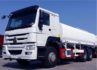 China Weißer Wassertanker-LKW 6X4 336HP 20CBM mit Berieselungsanlagen ZZ1257N4641W zu verkaufen