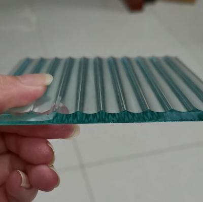 China Modern Clear Toughened Moru 10mm Wide Ribbed Glass Thatched Patterned Glass For Architecture for sale