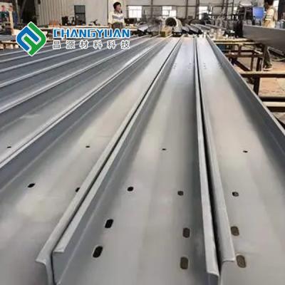 China 195/235/355 Grad galvanisierte Stahlstreifen-Rolle für Bau zu verkaufen
