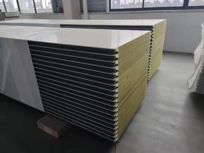 China Anti Corrosion PU Sandwich Wall Panel 50/75/100/150/200mm Thickness Various Options Te koop