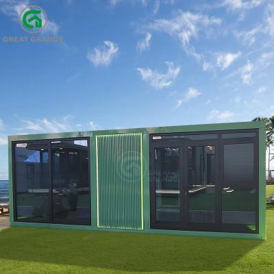 China 20ft Expandable Prefab Homes Manufacturer Galvanized Steel Frame Privacy Glass Doors for sale