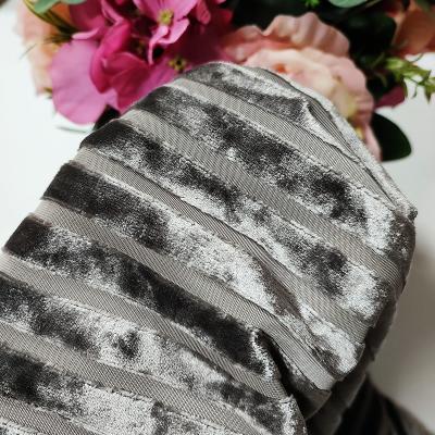 China 240gsm 58'' 60'' Printed Velvet Upholstery Fabric Spandex Polyester Stripe for sale