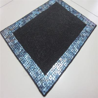China Factory Direct Selling Processing and Custom Beaded Mat Hand-Made Cup Matdishes Disc Pad Dinner Flag Table Mat Tea Table Mat 115 for sale