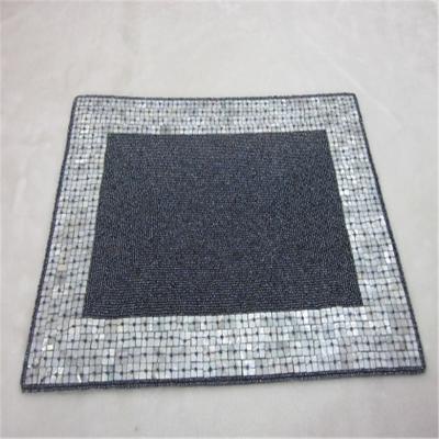 China Factory Direct Selling Processing and Custom Beaded Mat Hand-Made Cup Matdishes Disc Pad Dinner Flag Table Mat Tea Table Mat 121 for sale