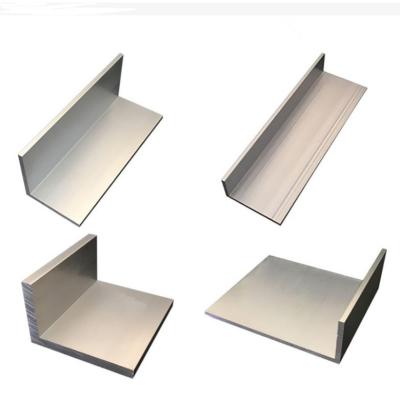 China Perfiles de ángulo de aluminio de extrusión de tamaño personalizado en venta