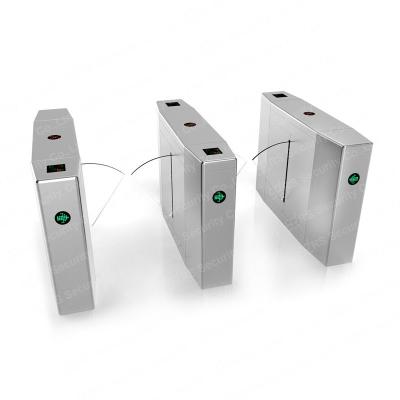 China Automatic 600mm - 900mm Flap Barrier Turnstile Infrared Anti Pinching Low Noise for sale