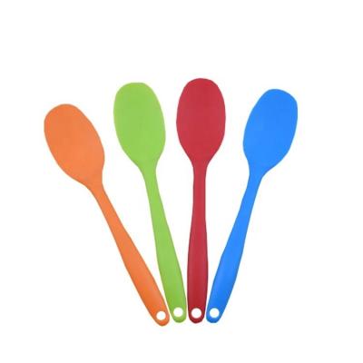 Chine Batteries de cuisine multi de silicone de catégorie comestible de Kitchenaid de spatule de silicone de couleurs à vendre