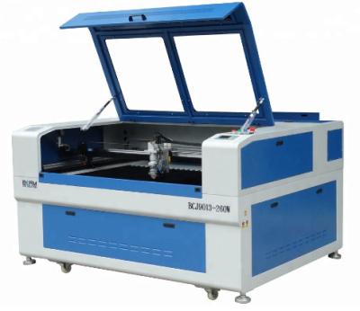 Chine machine de gravure en plastique de coupe de laser de CO2 du contreplaqué 1390 6040 3 ans de garantie à vendre