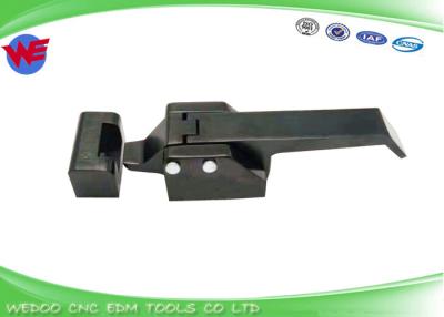 China Door Latch Charmilles EDM Replacement Parts 135010835 Level Latch 135.010.835 for sale