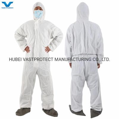 China Categoría CE 3 Tipo 5 6 Abrigos de uso único de color blanco microporous con cubierta de calzado antiderrapante gris en venta