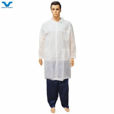 China Disposable Medical Surgical Hospital Dental Doctor Lab Coat with Zipper Closure 20GSM for sale