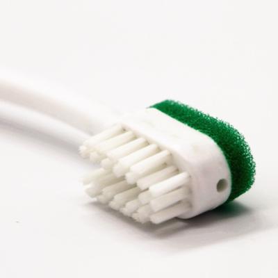 Chine Simples oraux de brosse à dents d'aspiration de soin de brosse à dents d'enfants emballés ajoutent le nettoyage en bon état d'aide de soude de saveur à vendre