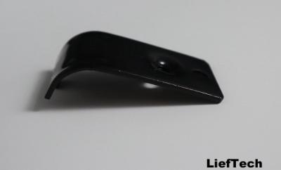China Conector de tubos paralelas negros con abrazadera fija en venta