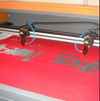 China Clothing Embroidery Laser Cutting Machine Two Heads Professional Controlling for sale