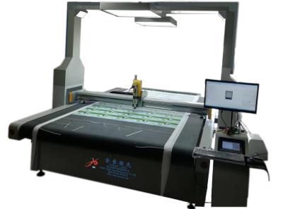 China Microcomputer Control AC220V Knife Cutting Machine For Sportswear for sale