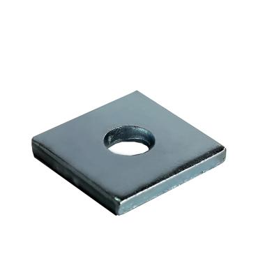 China Carbon Steel Flat Strut Plate Electric Channel Fitting Stamping Type 40mm Width for sale