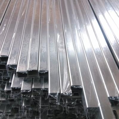 中国 キッチンシンクマイクロ波用 磨いたステンレス鋼のトリムプロファイル 販売のため